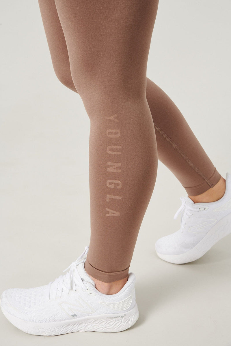 W220 - Mallas sin costuras Core