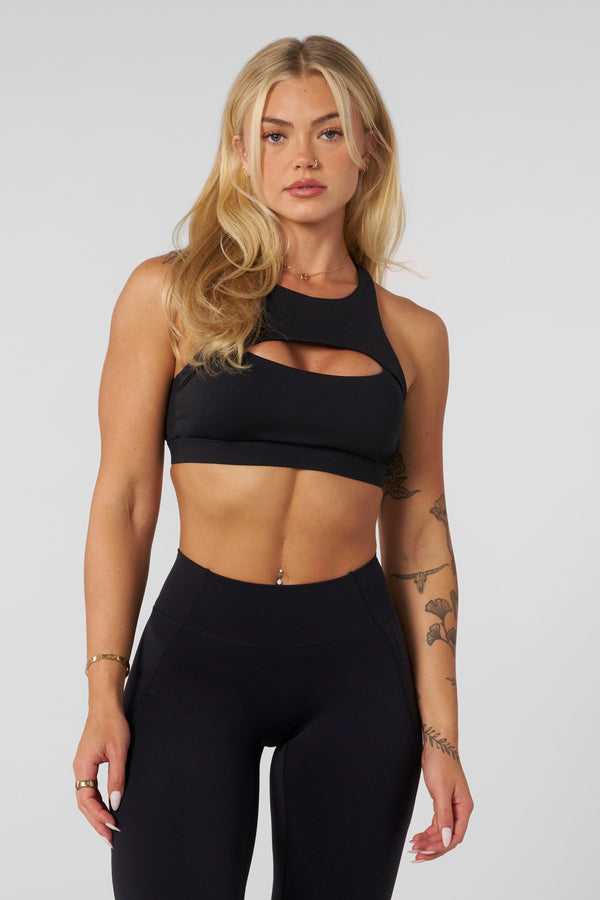 Sujetador con corte Elevate